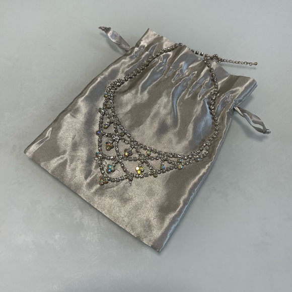 Silver crystal chandelier necklace - statement rhinestone - Picture 5 of 6